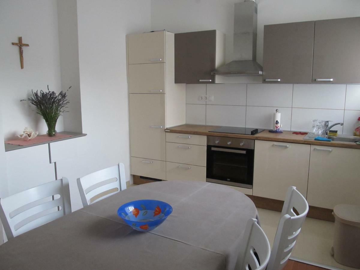 Apartman Jelinic สปลิท ภายนอก รูปภาพ