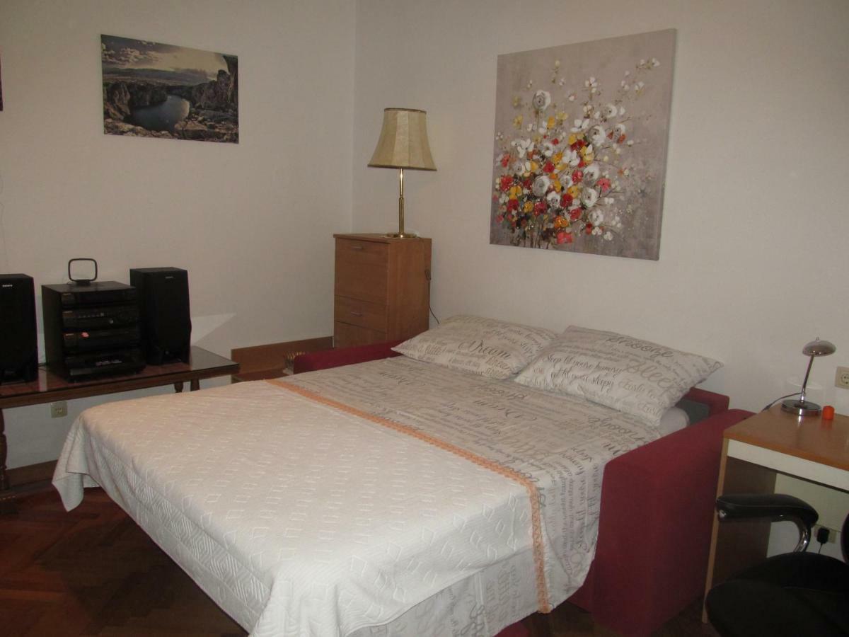 Apartman Jelinic สปลิท ภายนอก รูปภาพ